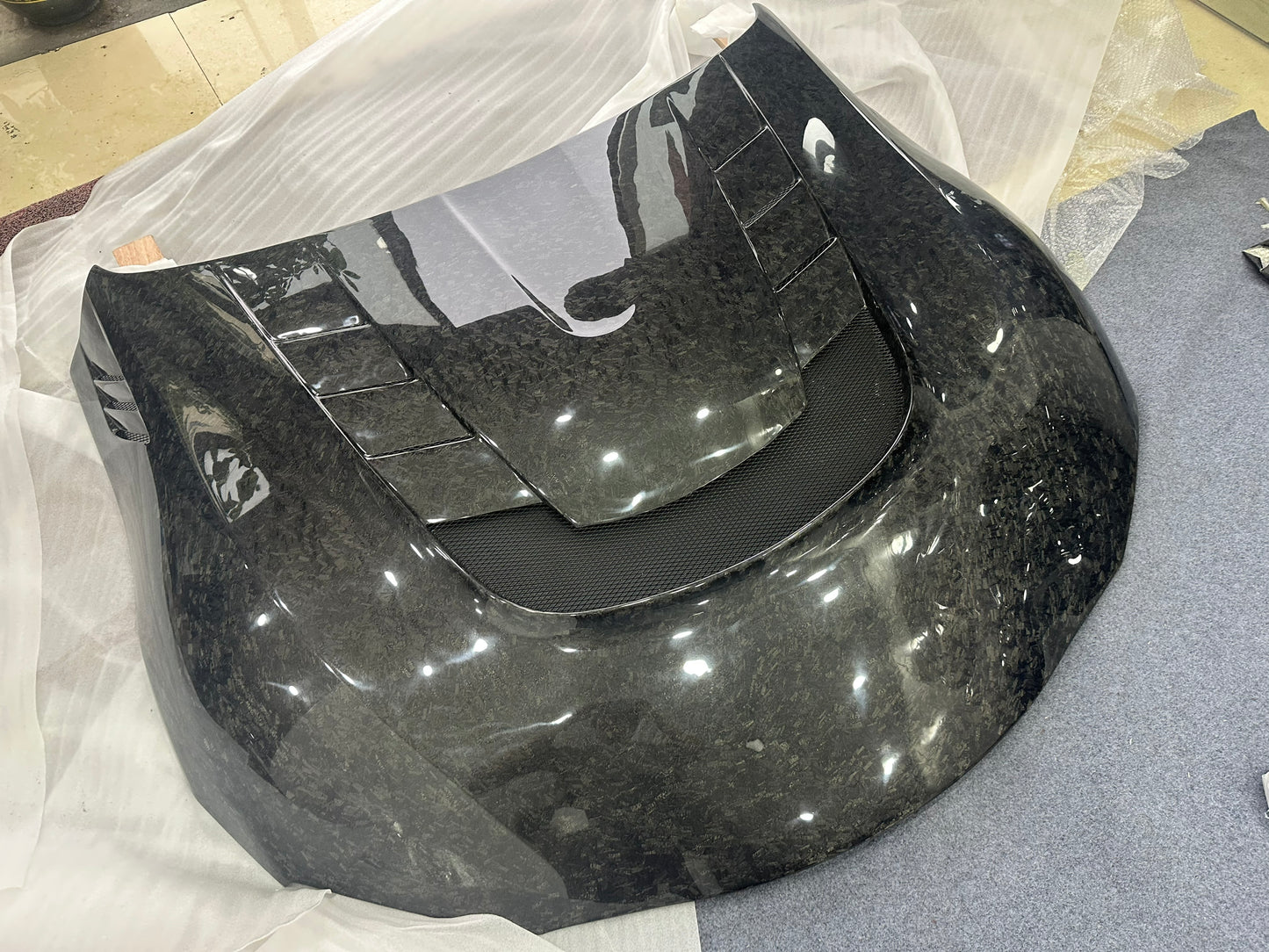 Toyota Supra MK5 - Vented Hood